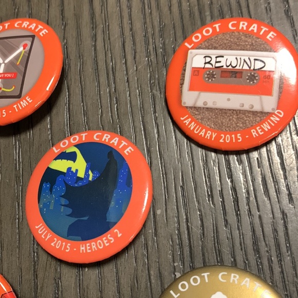 Loot Crate Monthly buttons/pins 2015 collectables - Picture 2 of 5